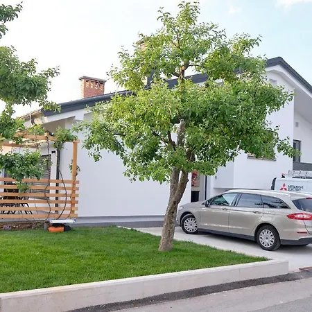 Apartma La Casa Radovljica Exteriér fotografie